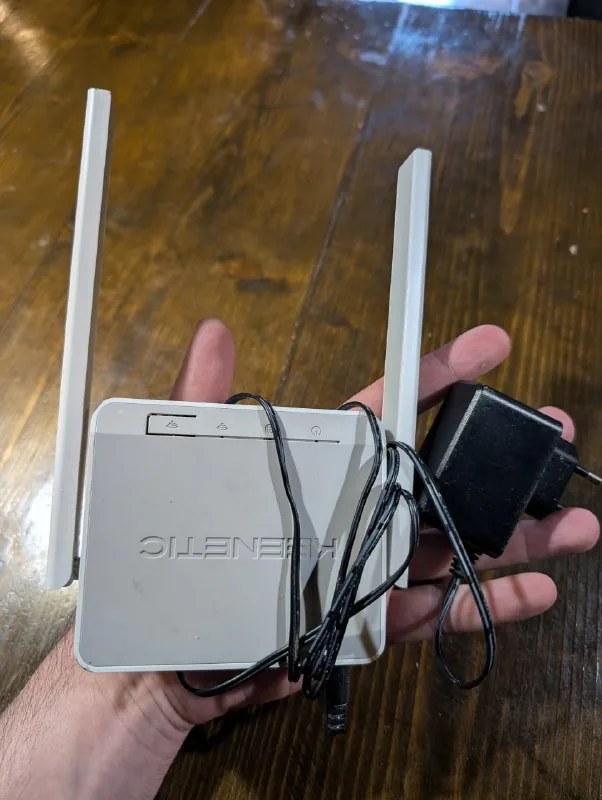 Wi-Fi роутер Keenetic 4G
