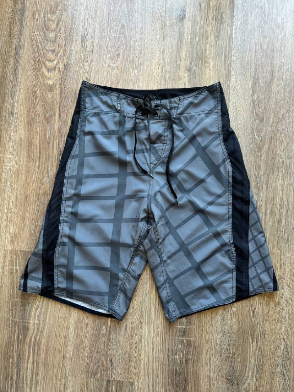 Шорты Calvin Klein, Fox Racing, Champion, Oakley, Ed Hardy, The North Face, Nike, Berghaus, Carhartt 2