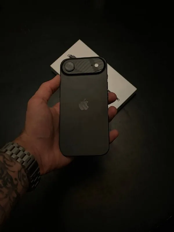 iPhone 17 Air 1
