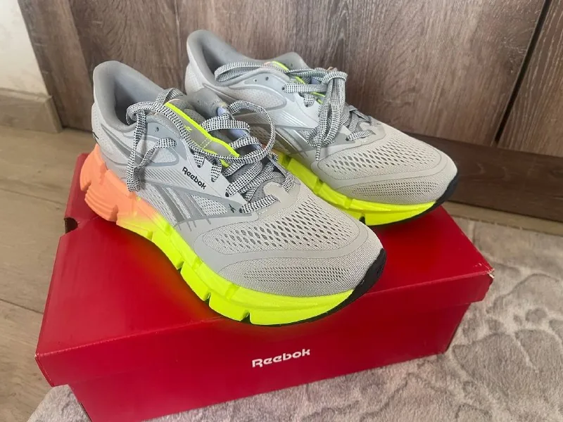 Женские кроссовки Reebok Floatzig 2 1