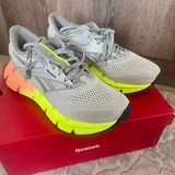 Женские кроссовки Reebok Floatzig 2 1