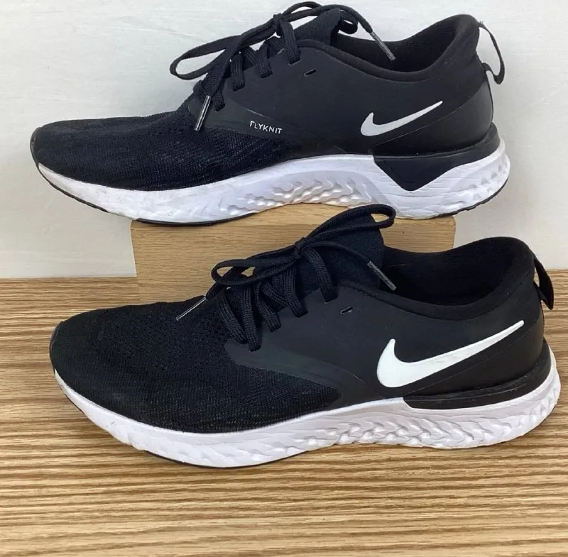 Кроссовки Nike