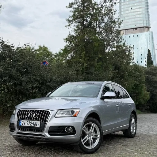 Audi Q5 Premium Plus quattro