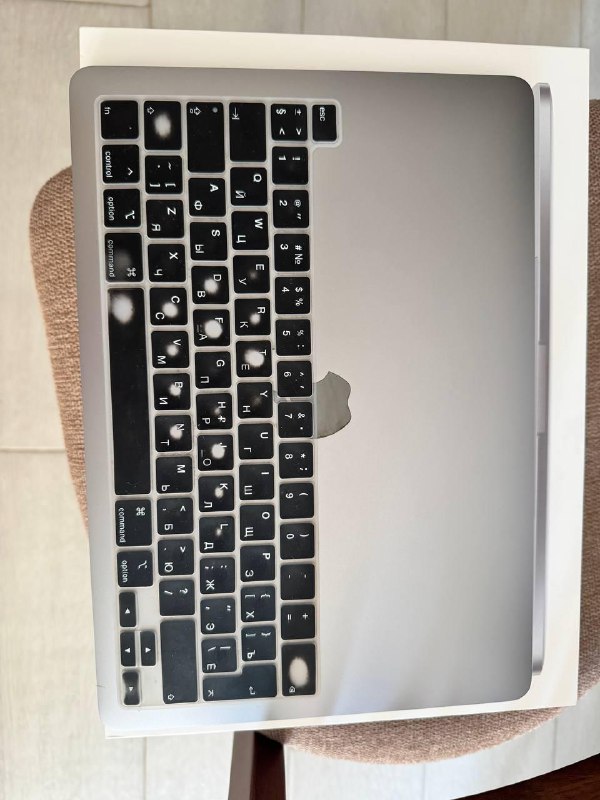 MacBook Pro 13 M1 8GB 512GB SSD 4