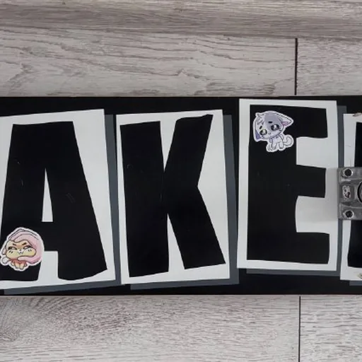 Скейт Baker