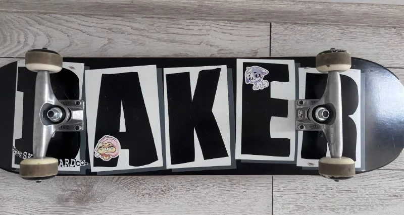 Скейт Baker 1