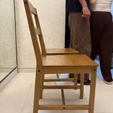 ორი სკამი 4