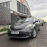 Toyota Prius V, 2012, 1.8 Hybrid 10