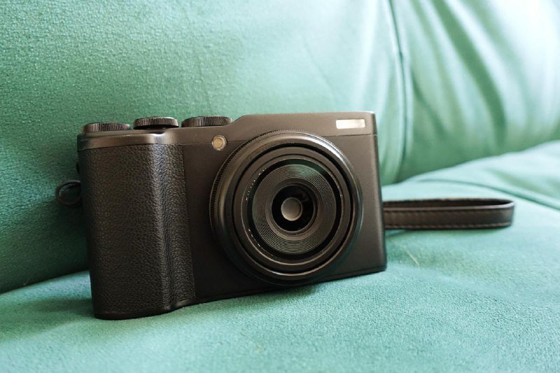 Fujifilm XF10 фотокамера