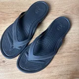 Шлёпки Crocs 1