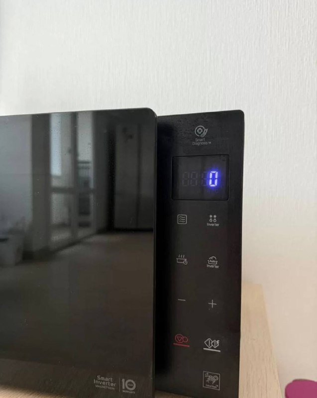 Микроволновка LG MW25W35GIS 2