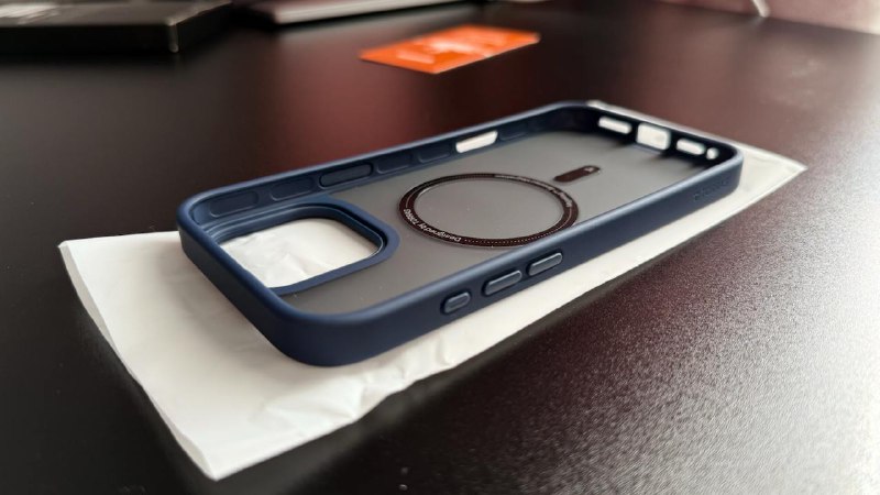 Чехол Torras для iPhone 16 Pro Max 3