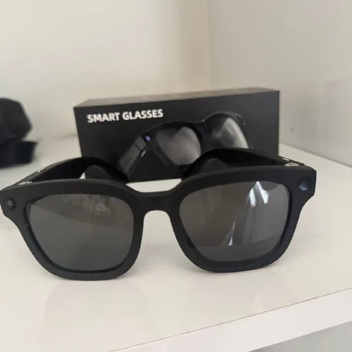 Smart glasses