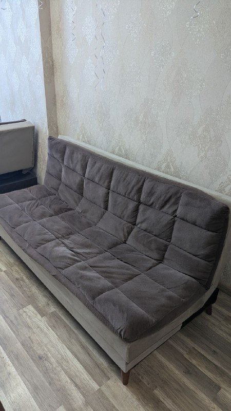 Раскладной диван и два кресла 2