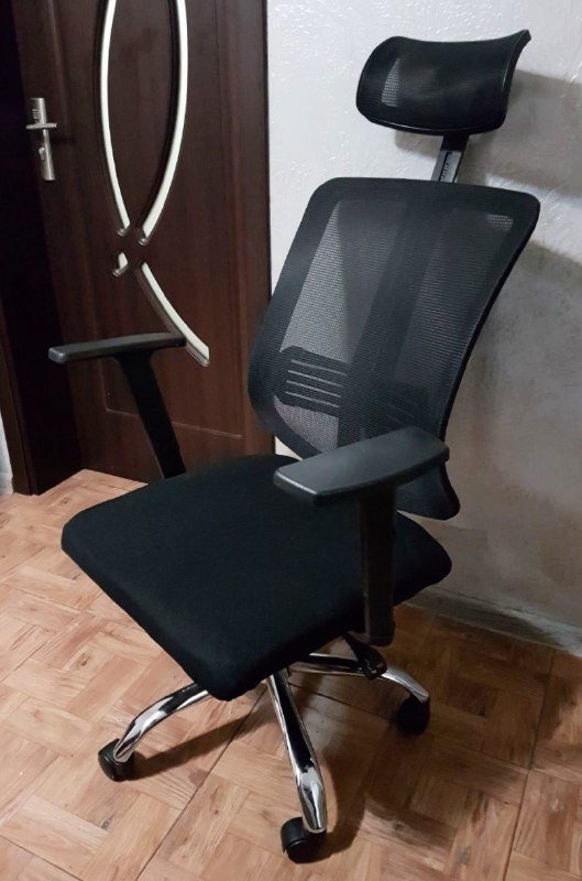 Компьютерный офисный стул кресло качалка