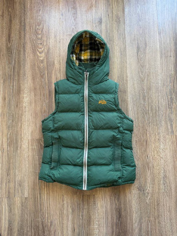 Жилетка SuperDry зелёная S-M