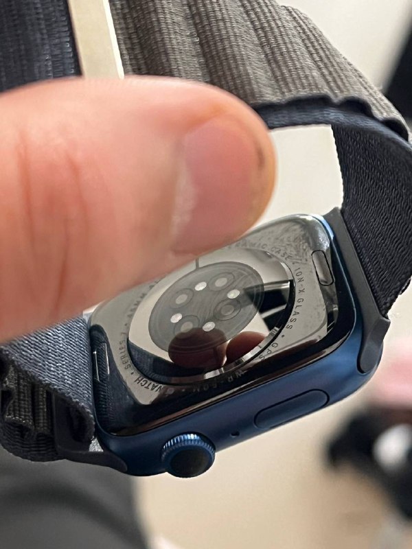 Apple Watch 7 Series, 99% Battery, Very Good Condition 5
