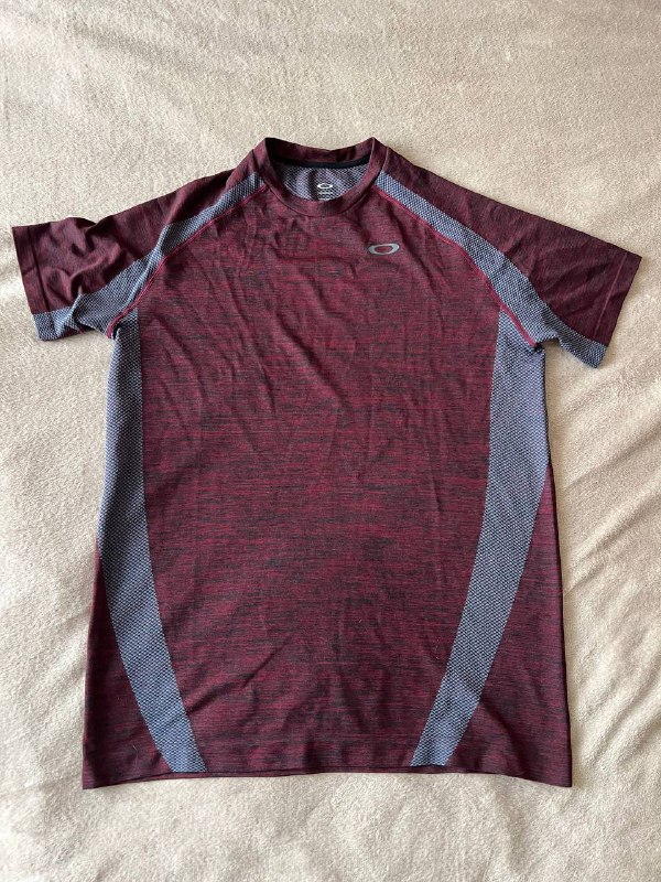 Oakley S, Carhartt M, J Crew S, Uniqlo S, Oakley 30/32, LEVI’S premium 26, Lee 30/32, Carhartt S, Oakley M 9