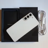 Samsung Galaxy S22 5G 1