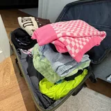Чемодан одежды для девочки подростка 2
