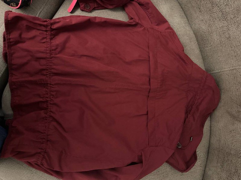 Сумка Guess, куртка-ветровка, кеды Converse, кроссовки Adidas Samba 8