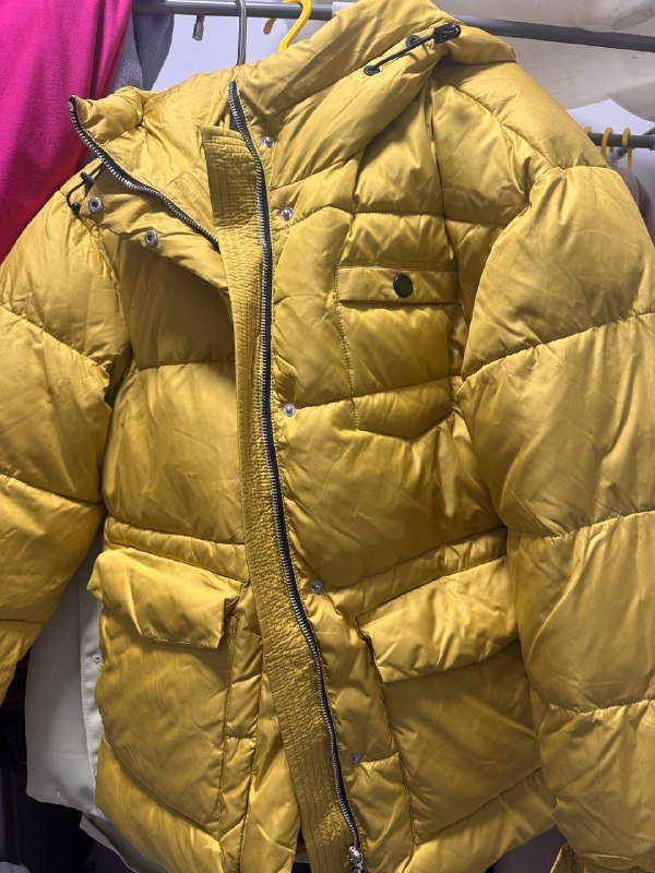 желтая женская куртка новая