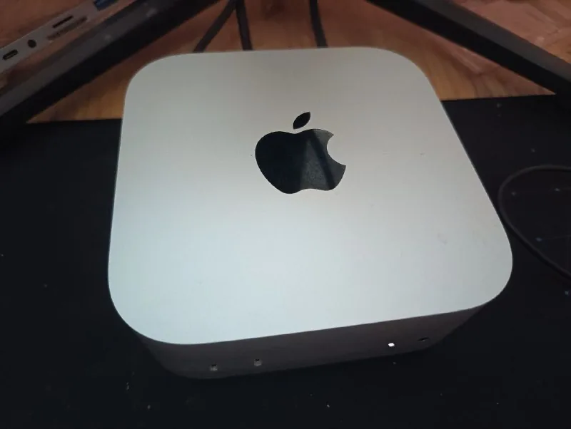 Mac mini M4 16GB RAM 256GB storage 1