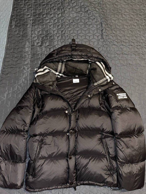 Черная куртка Burberry мужская пуховая XXL 2