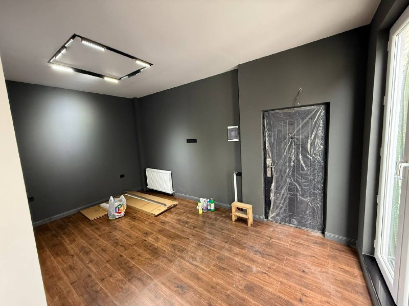 Сдается помещение 50 кв на ул.Чавчавадзе 44, второй этаж 5