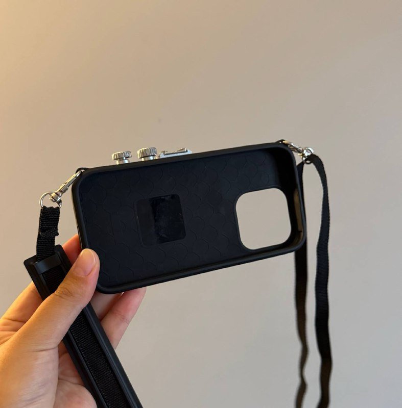 Чехол на iPhone 15 Pro 5