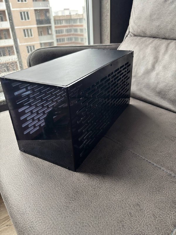 Внешняя видеокарта eGPU, Офисное кресло 3