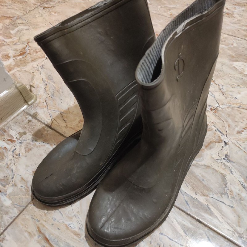 Б/У резиновые сапоги 45 размер 3
