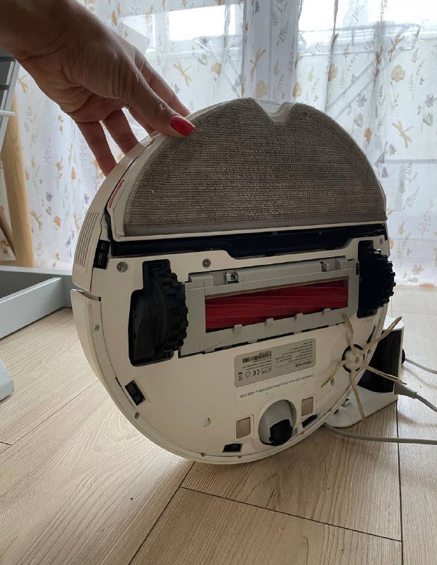 Робот-пылесос Roborock S7 с влажной уборкой 4