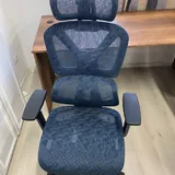 Orthopedic chair with 7 adjustments 3