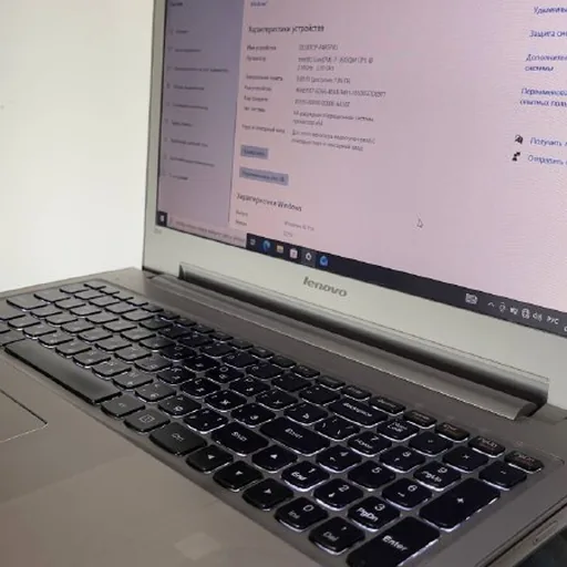 ноутбук Lenovo Z500