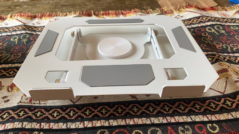 Подставка для планшета и ноутбука