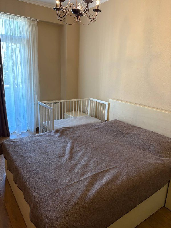 Детская кроватка икеа Гулливер с матрасом и аксессуарами