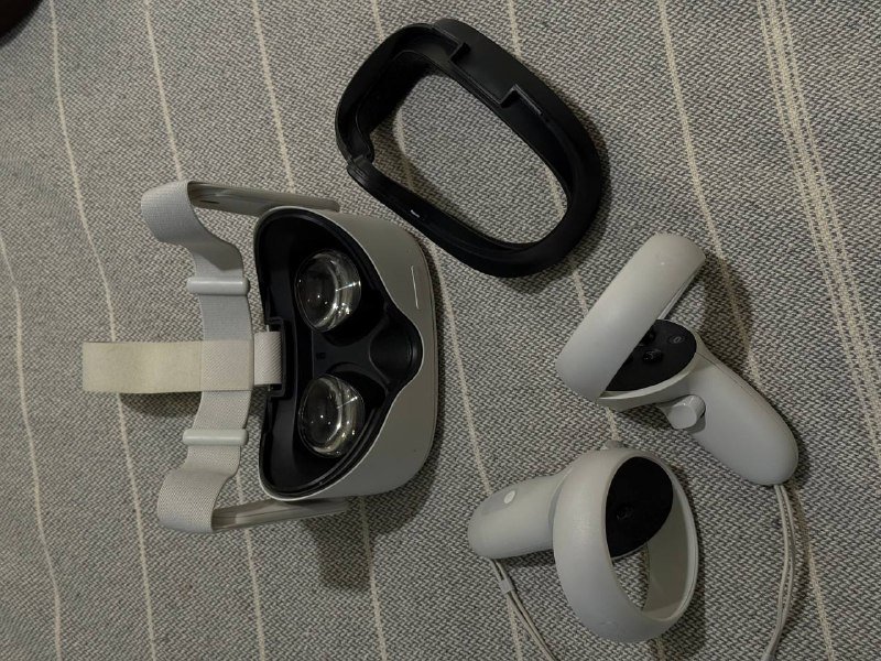 Oculus Quest 2 (128 GB) VR шлем с контроллерами