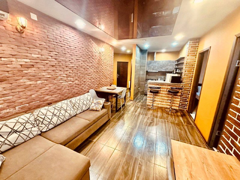 3 комнатная квартира в новом доме рядом с Grand Mall