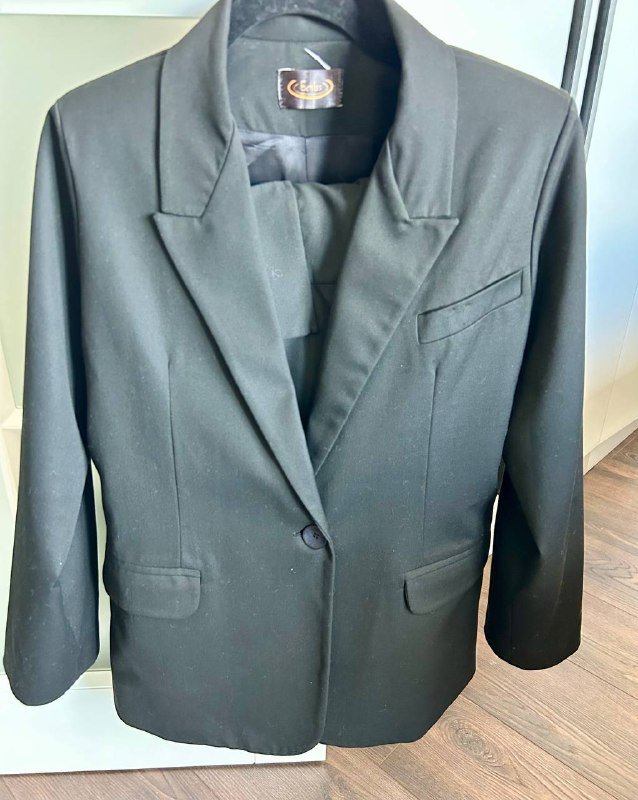 Пиджак мужской М размер