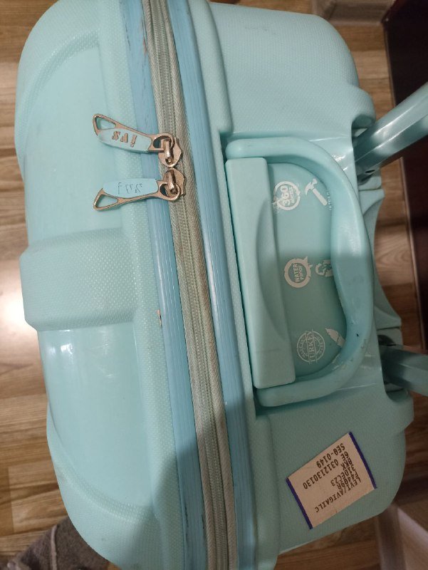 Дорожный чемодан 3