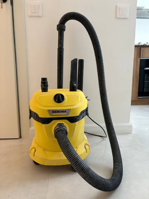 Пылесос Karcher WD2 Plus