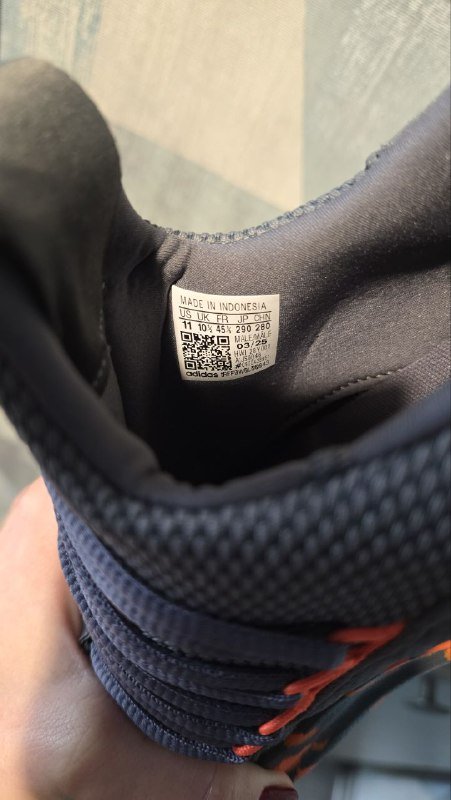 Кроссовки новые оригинальные 44-45 размер 9