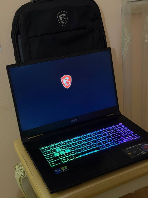 MSI Katana 17 ноутбук Intel Core i7 16GB DDR5 1TB SSD RTX 4060