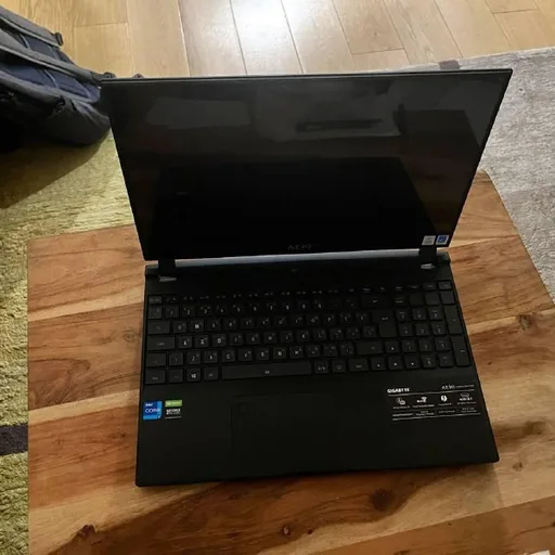 ноутбук Gigabyte Aero 15 OLED XD