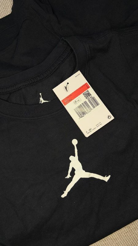 Jordan футболка, Levi’s джинсы 4