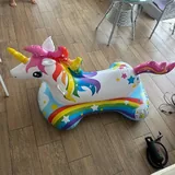 Надувной единорог 2