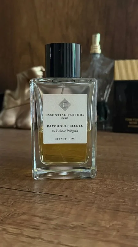 Essential Parfums Patchouli Mania 1