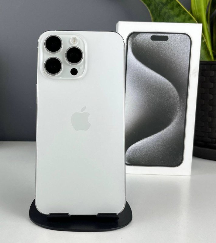 iPhone 15 Pro Max 256GB, Apple Watch SE 2 2