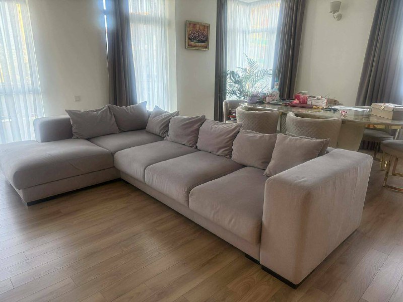 Диван с нишей для хранения 2